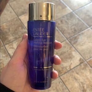 Eye make up remover